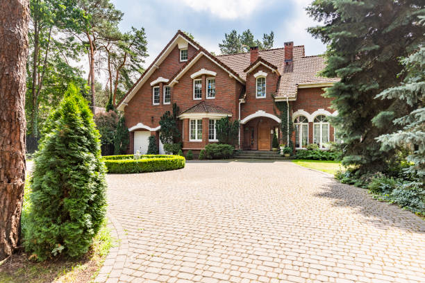 Cobblestone Driveway Pavers in Cheshire Village, CT